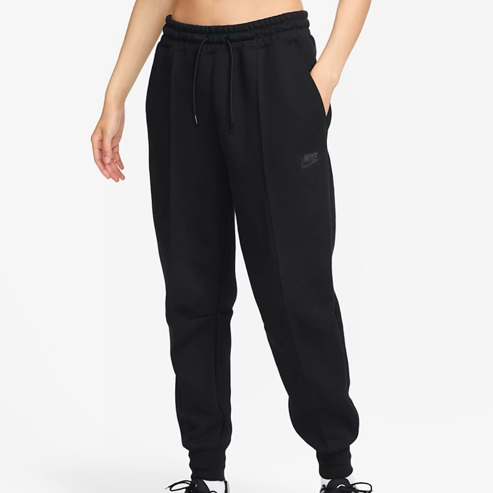 Nike Sportswear Tech Fleece